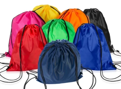 Sacochilas em poliéster coloridas