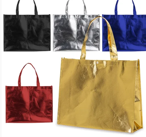 Sacolas em material metalizado