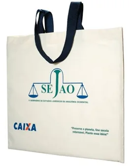 Sacola de algodão com marca impressa